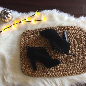 LOFT by Ann Taylor Open Toe Booties Sz 7